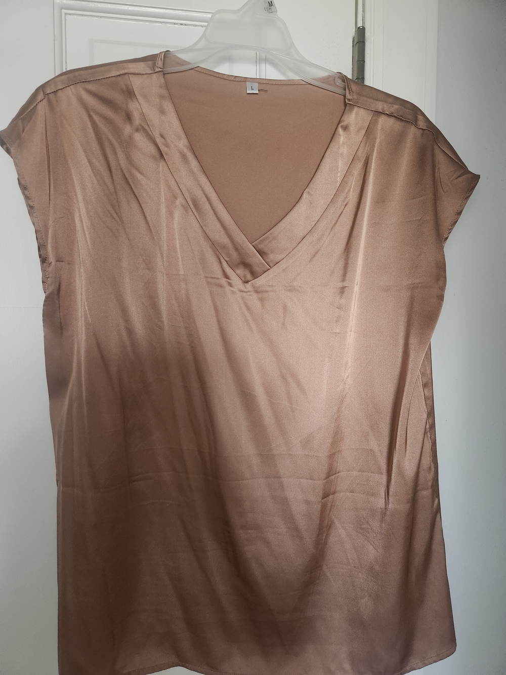 Silky V-Neck Cap Sleeve Blouse in Rose Gold Copper Sz L